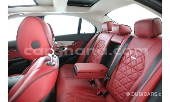 Buy Import Mercedes‒Benz 1117 Black Truck in Import - Dubai in Ashanti Buy Import Mercedes‒Benz 1117 Black Truck in Import - Dubai in Ashanti