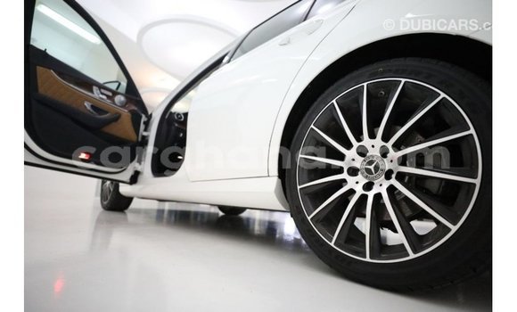 Sayi Imported Mercedes‒Benz 1117 White Babbar mota in Import - Dubai a Ashanti Sayi Imported Mercedes‒Benz 1117 White Babbar mota in Import - Dubai a Ashanti