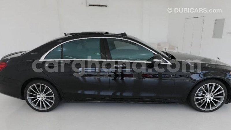 Big with watermark mercedes benz 1117 ashanti import dubai 11908