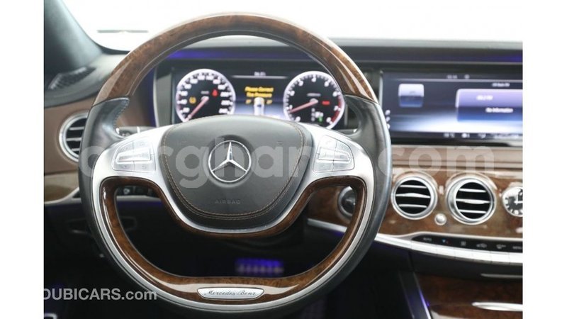 Big with watermark mercedes benz 1117 ashanti import dubai 11908