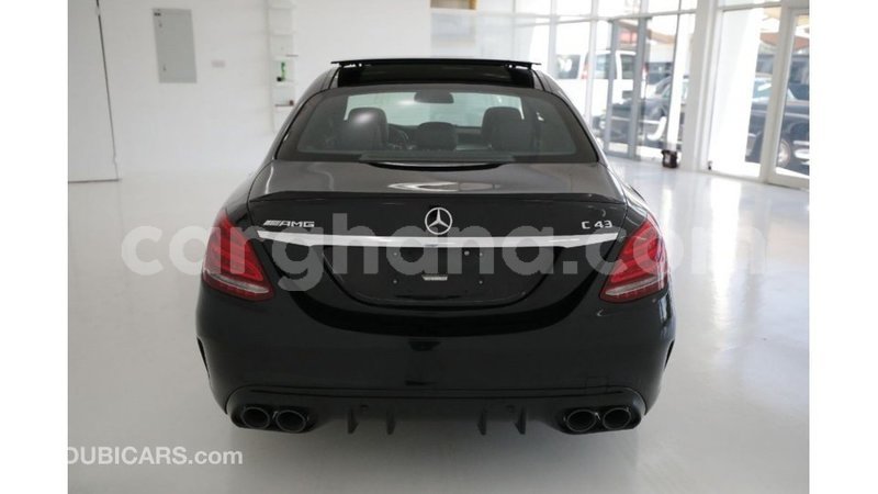 Big with watermark mercedes benz 1117 ashanti import dubai 11909