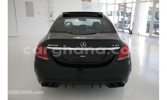 Buy Import Mercedes‒Benz 1117 Black Truck in Import - Dubai in Ashanti Buy Import Mercedes‒Benz 1117 Black Truck in Import - Dubai in Ashanti