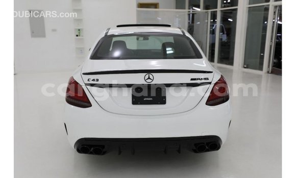 Sayi Imported Mercedes‒Benz 200 White Mota in Import - Dubai a Ashanti Sayi Imported Mercedes‒Benz 200 White Mota in Import - Dubai a Ashanti