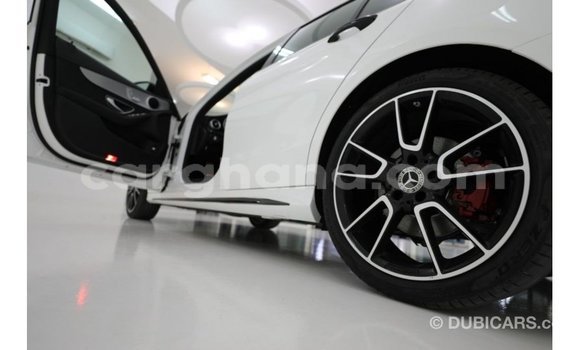 Sayi Imported Mercedes‒Benz 200 White Mota in Import - Dubai a Ashanti Sayi Imported Mercedes‒Benz 200 White Mota in Import - Dubai a Ashanti