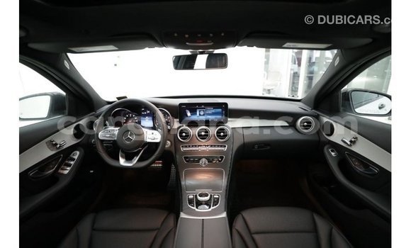 Sayi Imported Mercedes‒Benz 200 White Mota in Import - Dubai a Ashanti Sayi Imported Mercedes‒Benz 200 White Mota in Import - Dubai a Ashanti