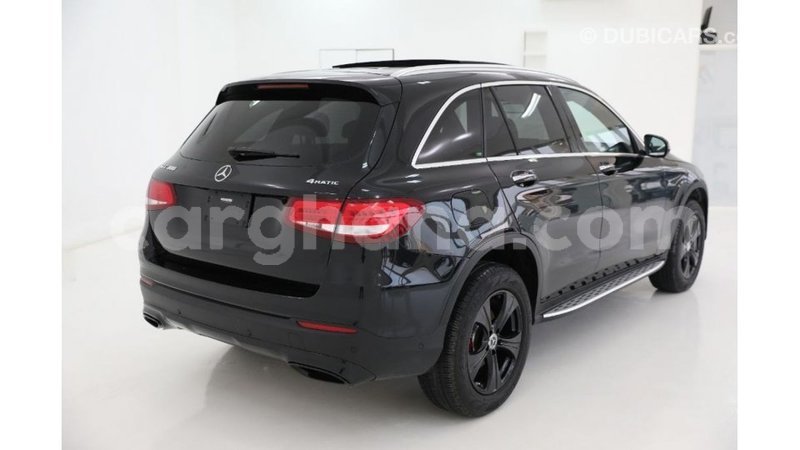 Big with watermark mercedes benz glc ashanti import dubai 11914