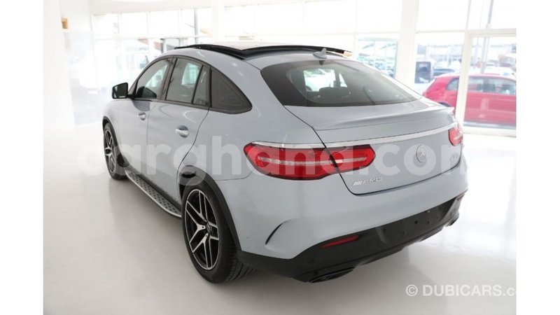 Big with watermark mercedes benz gle ashanti import dubai 11915