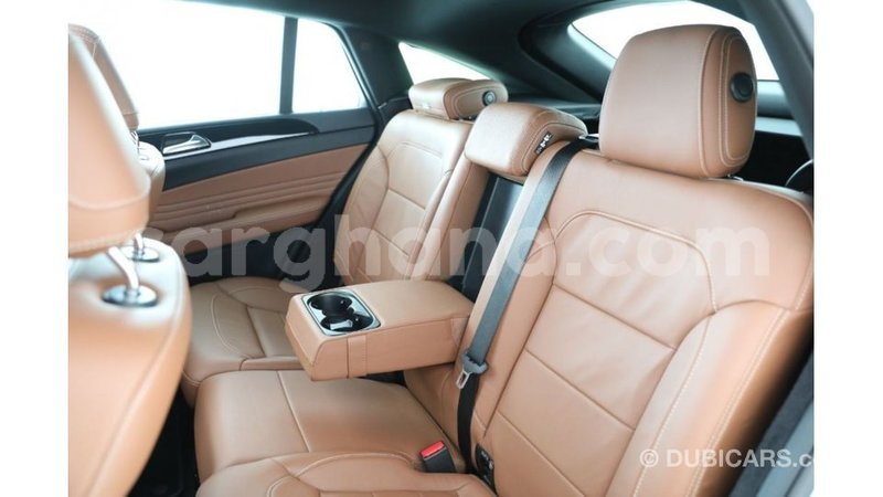 Big with watermark mercedes benz gle ashanti import dubai 11915