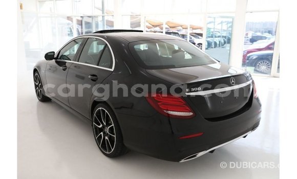 Sayi Imported Mercedes‒Benz 1117 Black Babbar mota in Import - Dubai a Ashanti Sayi Imported Mercedes‒Benz 1117 Black Babbar mota in Import - Dubai a Ashanti