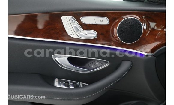 Sayi Imported Mercedes‒Benz 1117 Black Babbar mota in Import - Dubai a Ashanti Sayi Imported Mercedes‒Benz 1117 Black Babbar mota in Import - Dubai a Ashanti