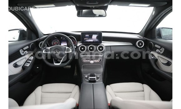 Buy Import Mercedes‒Benz 1117 Black Truck in Import - Dubai in Ashanti Buy Import Mercedes‒Benz 1117 Black Truck in Import - Dubai in Ashanti