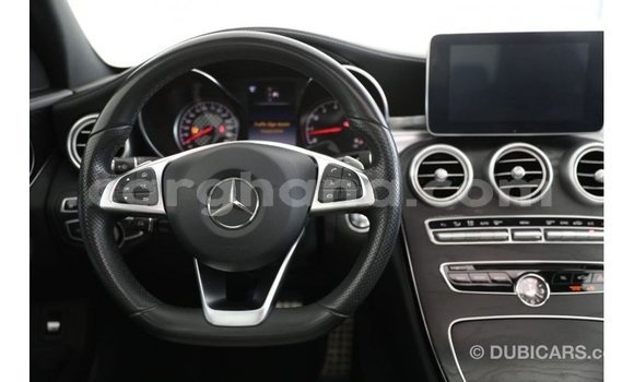 Buy Import Mercedes‒Benz 1117 Black Truck in Import - Dubai in Ashanti Buy Import Mercedes‒Benz 1117 Black Truck in Import - Dubai in Ashanti