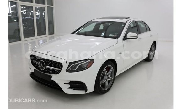 Buy Import Mercedes‒Benz 1117 White Truck in Import - Dubai in Ashanti Buy Import Mercedes‒Benz 1117 White Truck in Import - Dubai in Ashanti