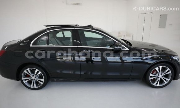 Buy Import Mercedes‒Benz 1117 Black Truck in Import - Dubai in Ashanti Buy Import Mercedes‒Benz 1117 Black Truck in Import - Dubai in Ashanti