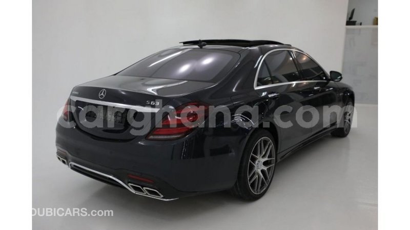 Big with watermark mercedes benz 1117 ashanti import dubai 11921