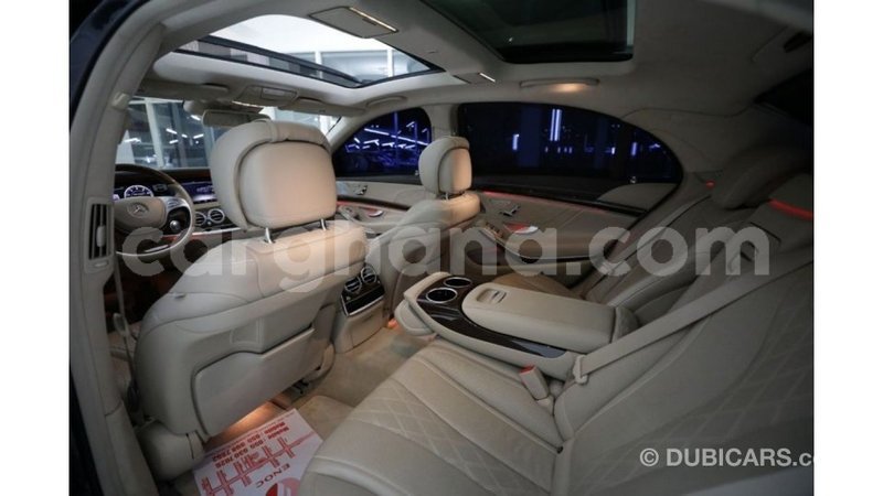 Big with watermark mercedes benz 1117 ashanti import dubai 11921