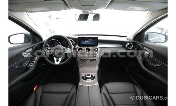 Sayi Imported Mercedes‒Benz 1117 Sauran Babbar mota in Import - Dubai a Ashanti Sayi Imported Mercedes‒Benz 1117 Sauran Babbar mota in Import - Dubai a Ashanti