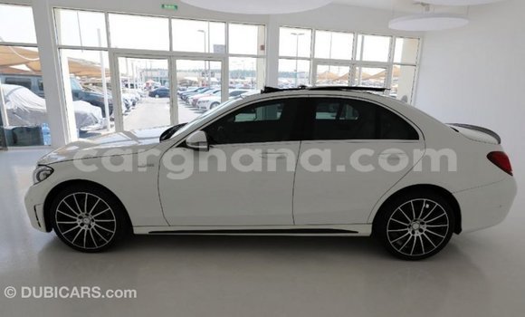 Ra Imported Mercedes‒Benz 200 funfun Ọkọ̀ in Import - Dubai ni Ashanti Ra Imported Mercedes‒Benz 200 funfun Ọkọ̀ in Import - Dubai ni Ashanti