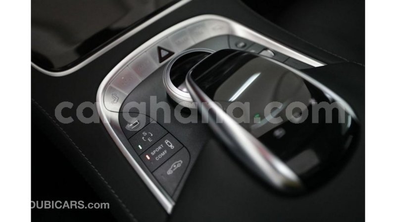 Big with watermark mercedes benz 1117 ashanti import dubai 11927