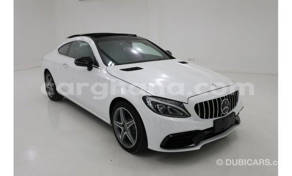 Buy Import Mercedes‒Benz 1117 White Truck in Import - Dubai in Ashanti Buy Import Mercedes‒Benz 1117 White Truck in Import - Dubai in Ashanti