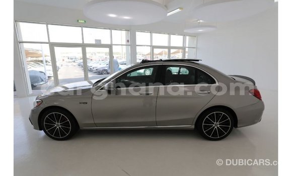 Sayi Imported Mercedes‒Benz 1117 Sauran Babbar mota in Import - Dubai a Ashanti Sayi Imported Mercedes‒Benz 1117 Sauran Babbar mota in Import - Dubai a Ashanti