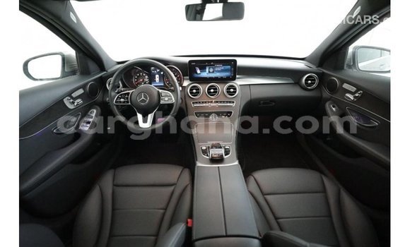 Sayi Imported Mercedes‒Benz 1117 Sauran Babbar mota in Import - Dubai a Ashanti Sayi Imported Mercedes‒Benz 1117 Sauran Babbar mota in Import - Dubai a Ashanti