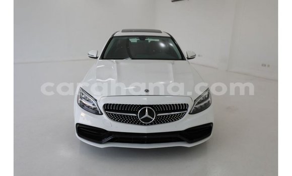 Buy Import Mercedes‒Benz 1117 White Truck in Import - Dubai in Ashanti Buy Import Mercedes‒Benz 1117 White Truck in Import - Dubai in Ashanti