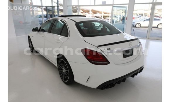Buy Import Mercedes‒Benz 1117 White Truck in Import - Dubai in Ashanti Buy Import Mercedes‒Benz 1117 White Truck in Import - Dubai in Ashanti