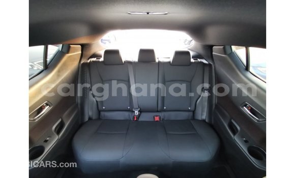 Sayi Imported Toyota C-HR Red Mota in Import - Dubai a Ashanti Sayi Imported Toyota C-HR Red Mota in Import - Dubai a Ashanti