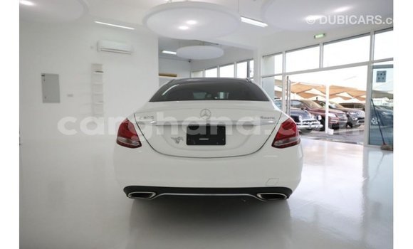 Ra Imported Mercedes‒Benz 1117 funfun Ọkọ̀ akẹ́rù ńlá in Import - Dubai ni Ashanti Ra Imported Mercedes‒Benz 1117 funfun Ọkọ̀ akẹ́rù ńlá in Import - Dubai ni Ashanti
