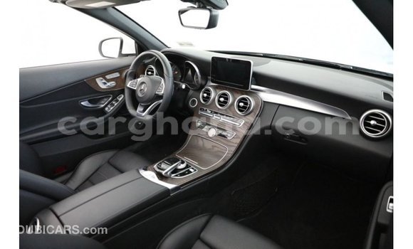 Ra Imported Mercedes‒Benz 1117 funfun Ọkọ̀ akẹ́rù ńlá in Import - Dubai ni Ashanti Ra Imported Mercedes‒Benz 1117 funfun Ọkọ̀ akẹ́rù ńlá in Import - Dubai ni Ashanti