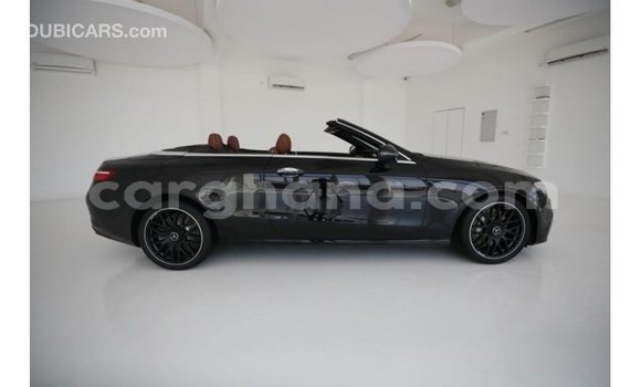 Sayi Imported Mercedes‒Benz 1117 Black Babbar mota in Import - Dubai a Ashanti Sayi Imported Mercedes‒Benz 1117 Black Babbar mota in Import - Dubai a Ashanti