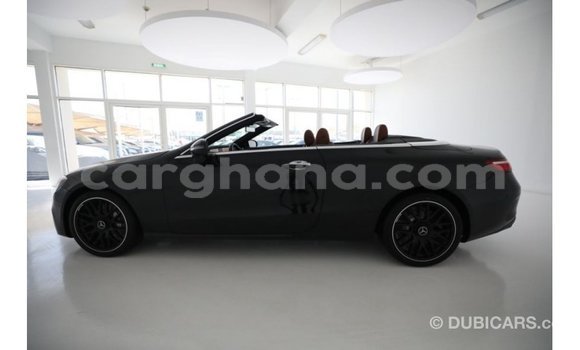 Sayi Imported Mercedes‒Benz 1117 Black Babbar mota in Import - Dubai a Ashanti Sayi Imported Mercedes‒Benz 1117 Black Babbar mota in Import - Dubai a Ashanti