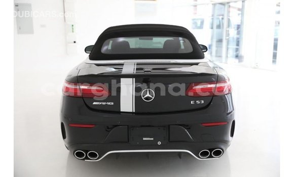 Buy Import Mercedes‒Benz 1117 Black Truck in Import - Dubai in Ashanti Buy Import Mercedes‒Benz 1117 Black Truck in Import - Dubai in Ashanti