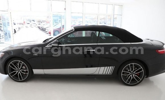 Buy Import Mercedes‒Benz 1117 Black Truck in Import - Dubai in Ashanti Buy Import Mercedes‒Benz 1117 Black Truck in Import - Dubai in Ashanti