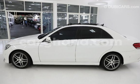 Sayi Imported Mercedes‒Benz 1729 White Babbar mota in Import - Dubai a Ashanti Sayi Imported Mercedes‒Benz 1729 White Babbar mota in Import - Dubai a Ashanti