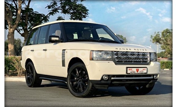 Sayi Imported Land Rover Range Rover White Mota in Import - Dubai a Ashanti Sayi Imported Land Rover Range Rover White Mota in Import - Dubai a Ashanti