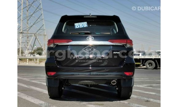 Sayi Imported Toyota Fortuner Black Mota in Import - Dubai a Ashanti Sayi Imported Toyota Fortuner Black Mota in Import - Dubai a Ashanti
