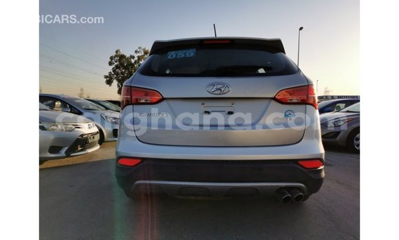 Sayi Imported Hyundai Santa Fe Sauran Mota in Import - Dubai a Ashanti Sayi Imported Hyundai Santa Fe Sauran Mota in Import - Dubai a Ashanti