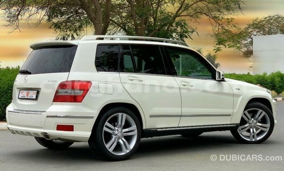 Ra Imported Mercedes‒Benz 1117 funfun Ọkọ̀ akẹ́rù ńlá in Import - Dubai ni Ashanti Ra Imported Mercedes‒Benz 1117 funfun Ọkọ̀ akẹ́rù ńlá in Import - Dubai ni Ashanti