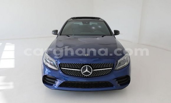 Buy Import Mercedes‒Benz 1117 Blue Truck in Import - Dubai in Ashanti Buy Import Mercedes‒Benz 1117 Blue Truck in Import - Dubai in Ashanti