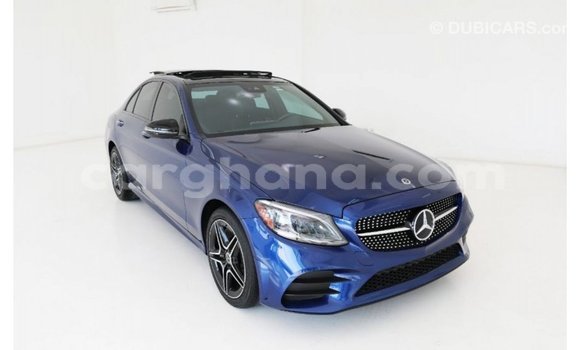 Buy Import Mercedes‒Benz 1117 Blue Truck in Import - Dubai in Ashanti Buy Import Mercedes‒Benz 1117 Blue Truck in Import - Dubai in Ashanti