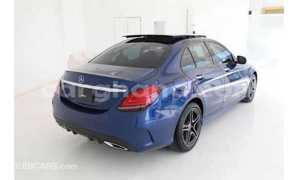 Buy Import Mercedes‒Benz 1117 Blue Truck in Import - Dubai in Ashanti Buy Import Mercedes‒Benz 1117 Blue Truck in Import - Dubai in Ashanti
