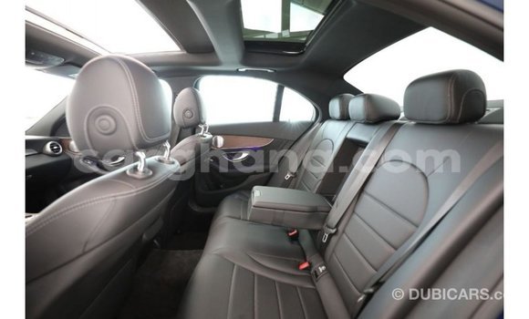 Buy Import Mercedes‒Benz 1117 Blue Truck in Import - Dubai in Ashanti Buy Import Mercedes‒Benz 1117 Blue Truck in Import - Dubai in Ashanti
