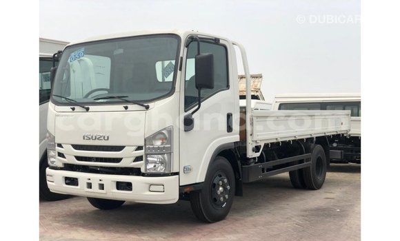 Sayi Imported Isuzu NPR White Babbar mota in Import - Dubai a Ashanti Sayi Imported Isuzu NPR White Babbar mota in Import - Dubai a Ashanti
