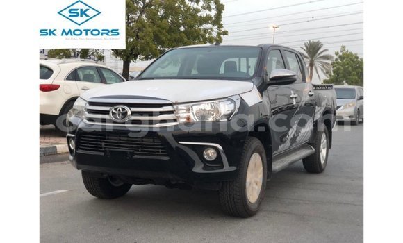 Sayi Imported Toyota Hilux Black Mota in Import - Dubai a Ashanti Sayi Imported Toyota Hilux Black Mota in Import - Dubai a Ashanti
