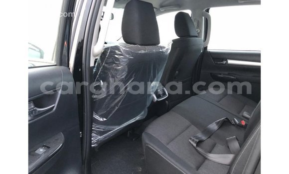 Sayi Imported Toyota Hilux Black Mota in Import - Dubai a Ashanti Sayi Imported Toyota Hilux Black Mota in Import - Dubai a Ashanti