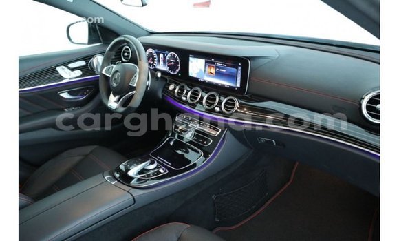 Buy Import Mercedes‒Benz 1117 Red Truck in Import - Dubai in Ashanti Buy Import Mercedes‒Benz 1117 Red Truck in Import - Dubai in Ashanti