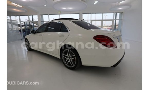 Ra Imported Mercedes‒Benz 250 funfun Ọkọ̀ in Import - Dubai ni Ashanti Ra Imported Mercedes‒Benz 250 funfun Ọkọ̀ in Import - Dubai ni Ashanti