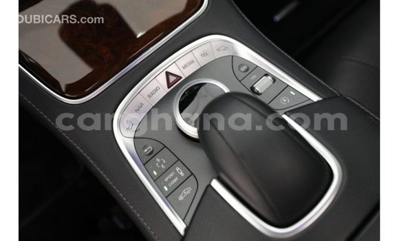 Ra Imported Mercedes‒Benz 250 funfun Ọkọ̀ in Import - Dubai ni Ashanti Ra Imported Mercedes‒Benz 250 funfun Ọkọ̀ in Import - Dubai ni Ashanti